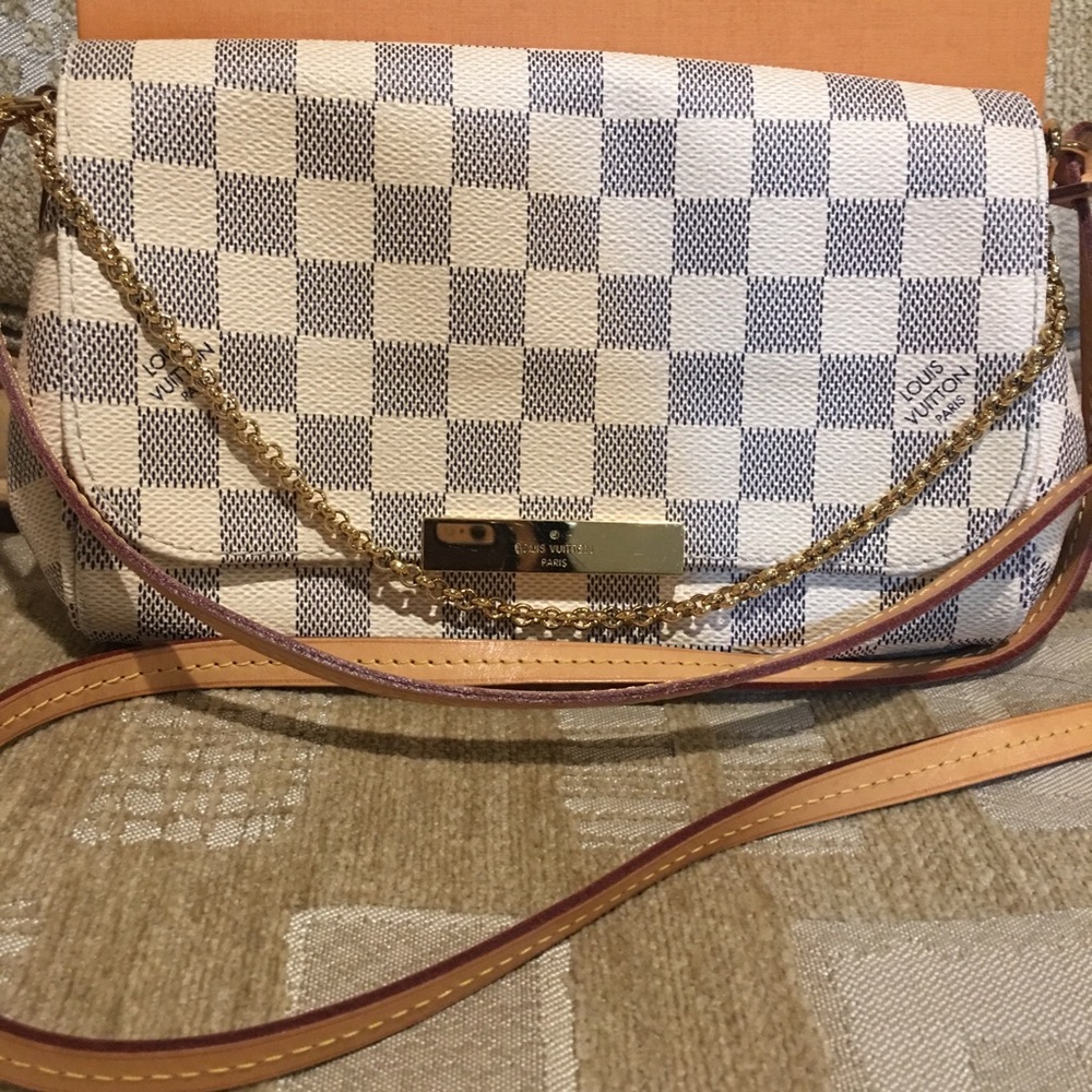 Louis Vuitton Favorite PM
